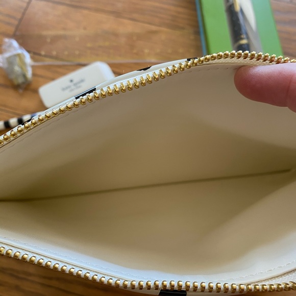 Kate spade pencil pouch and pen set - Picture 2 of 6